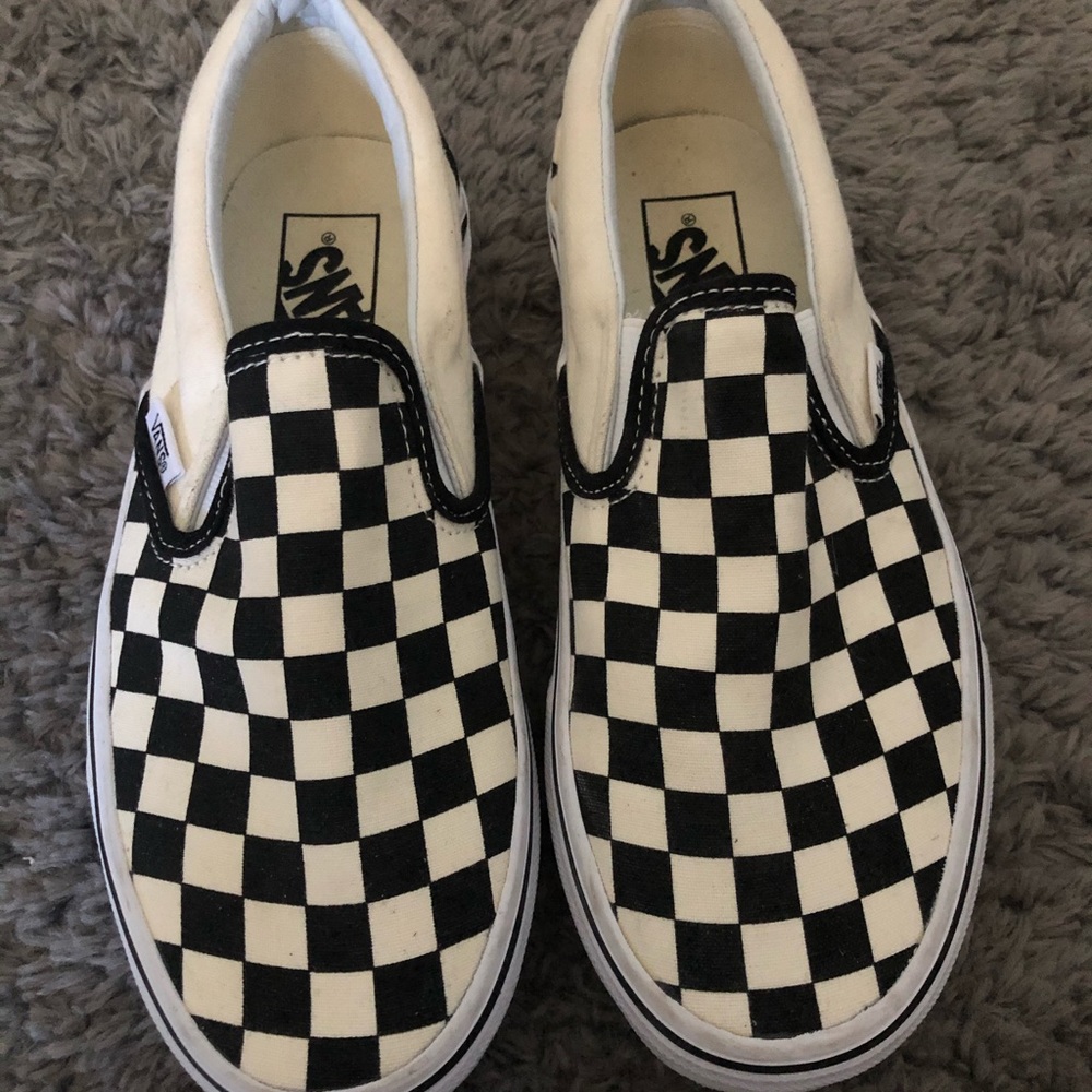 brand new checkered vans